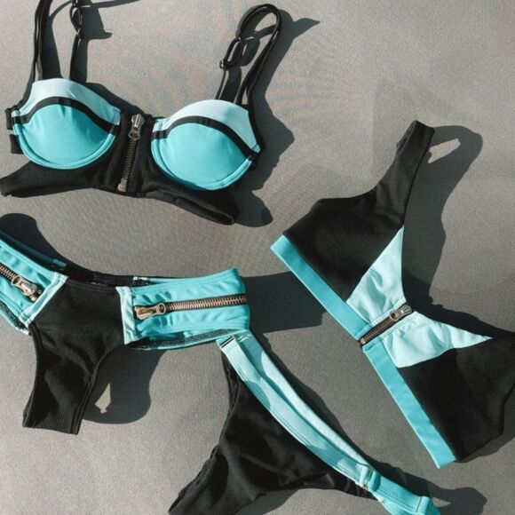 Blue and Black Beach Bunny 'Endless Summer' Adjustable Skimpy Bottoms - L - Picture 2 of 6